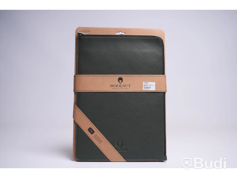 Läderfodral för MACBOOK PRO / WOOLNUT / 16-INCH